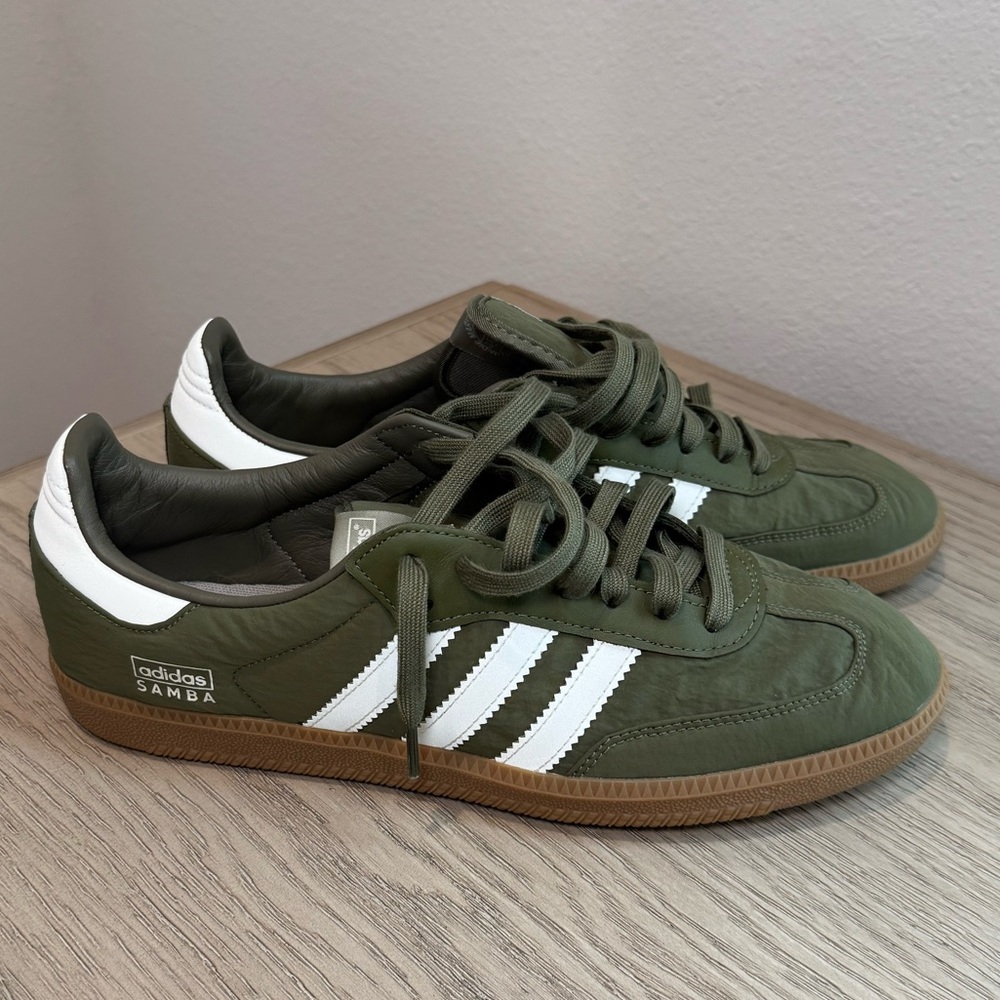 Adidas Sambas Men’s Size 10